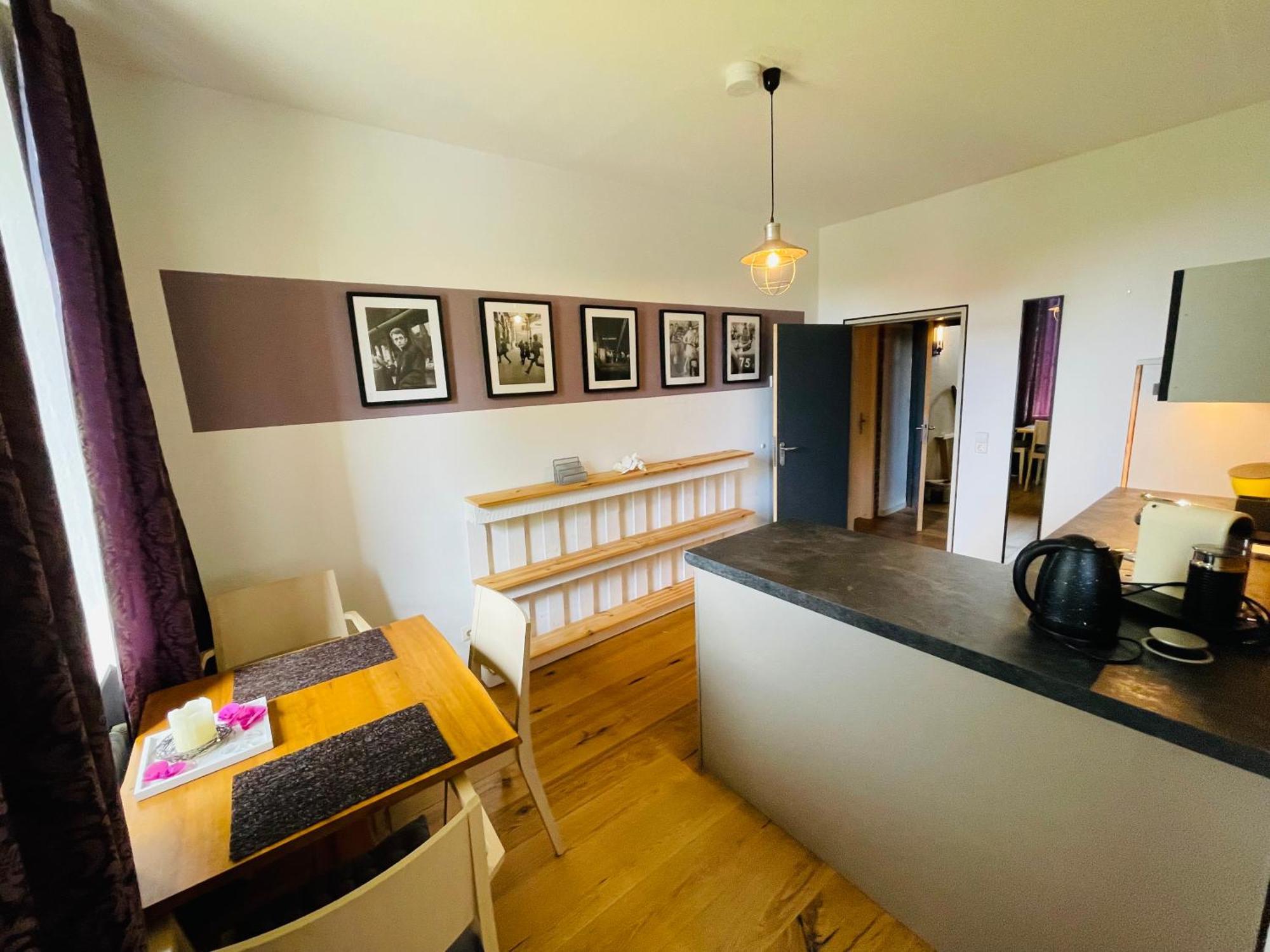 Zum Rayers Cafe-Restaurant & Boutique-Hotel Niederrotweil Zimmer foto