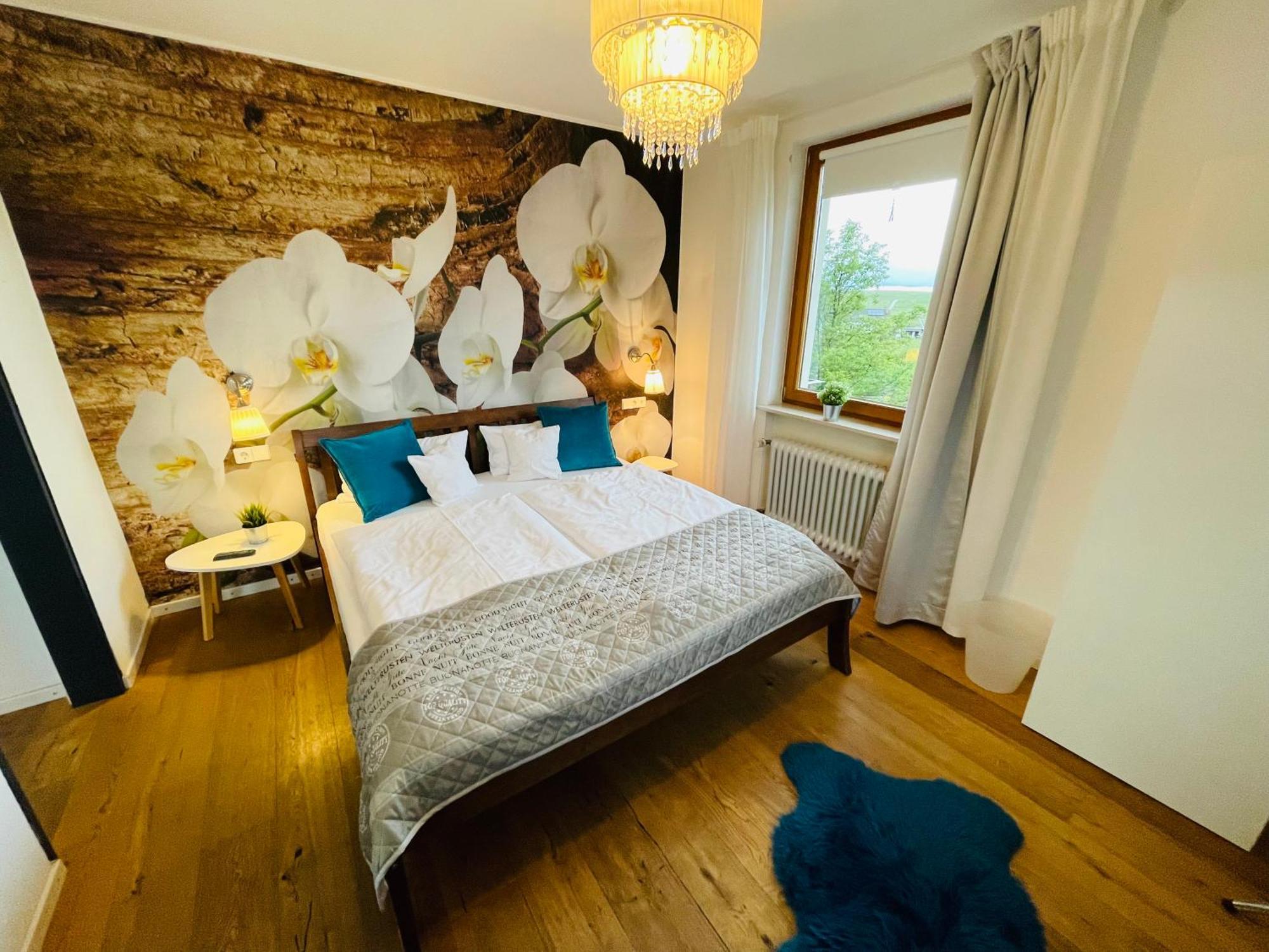 Zum Rayers Cafe-Restaurant & Boutique-Hotel Niederrotweil Zimmer foto
